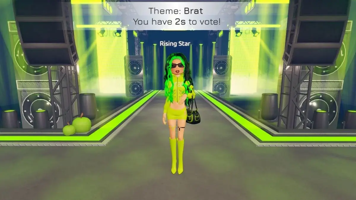 Подиум в оформлении brat